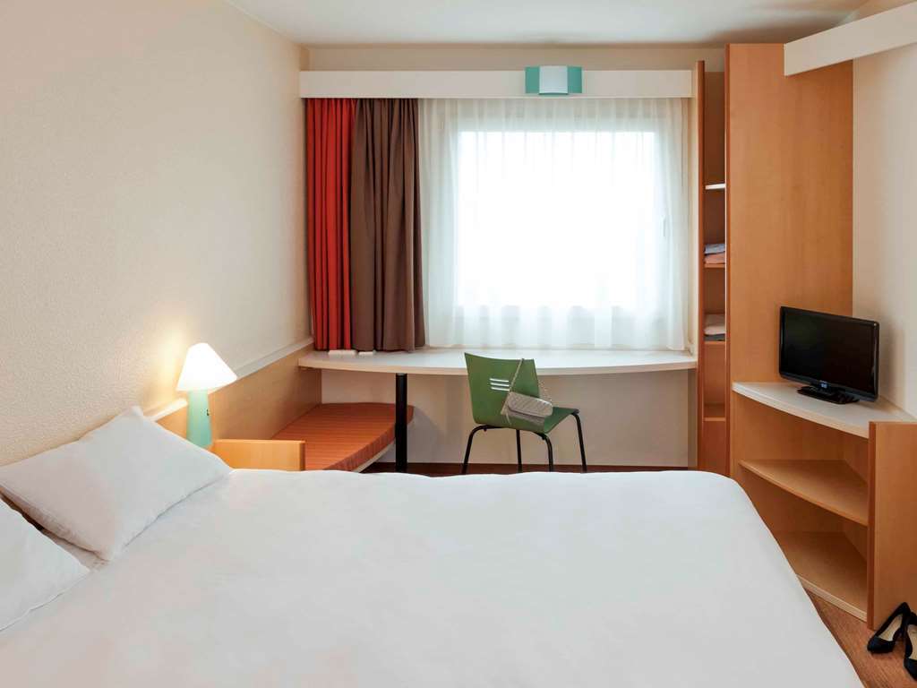 Ibis Avallon Маньи Номер фото